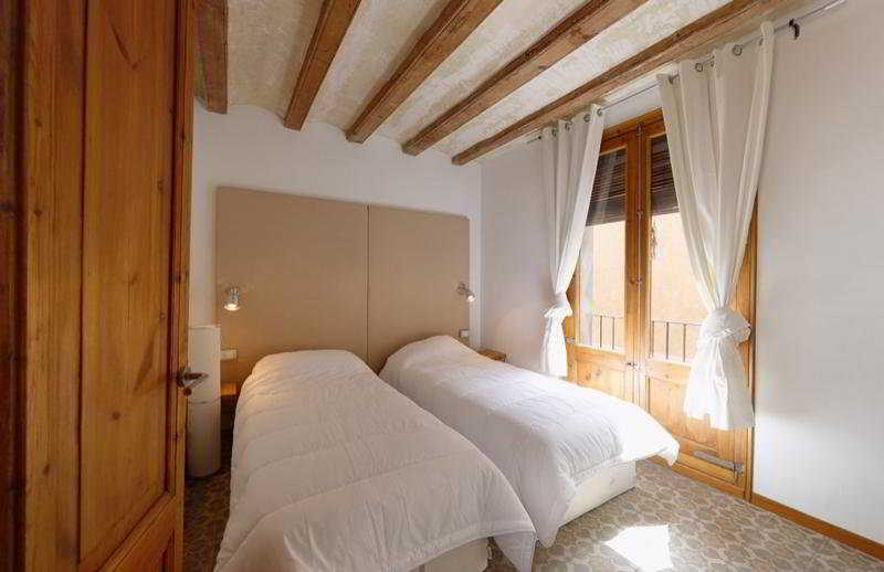 Visit-Bcn Cosmopolitan Apartments Barcellona Esterno foto