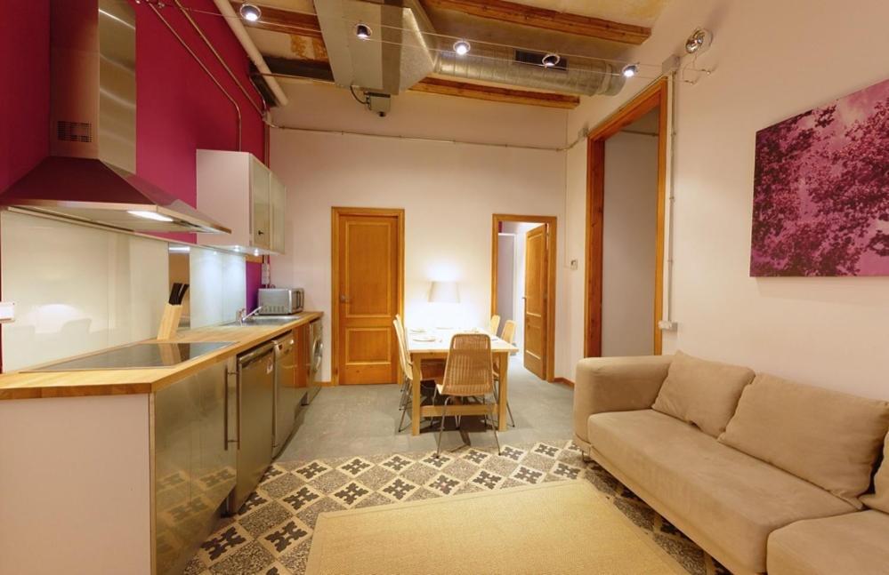 Visit-Bcn Cosmopolitan Apartments Barcellona Camera foto